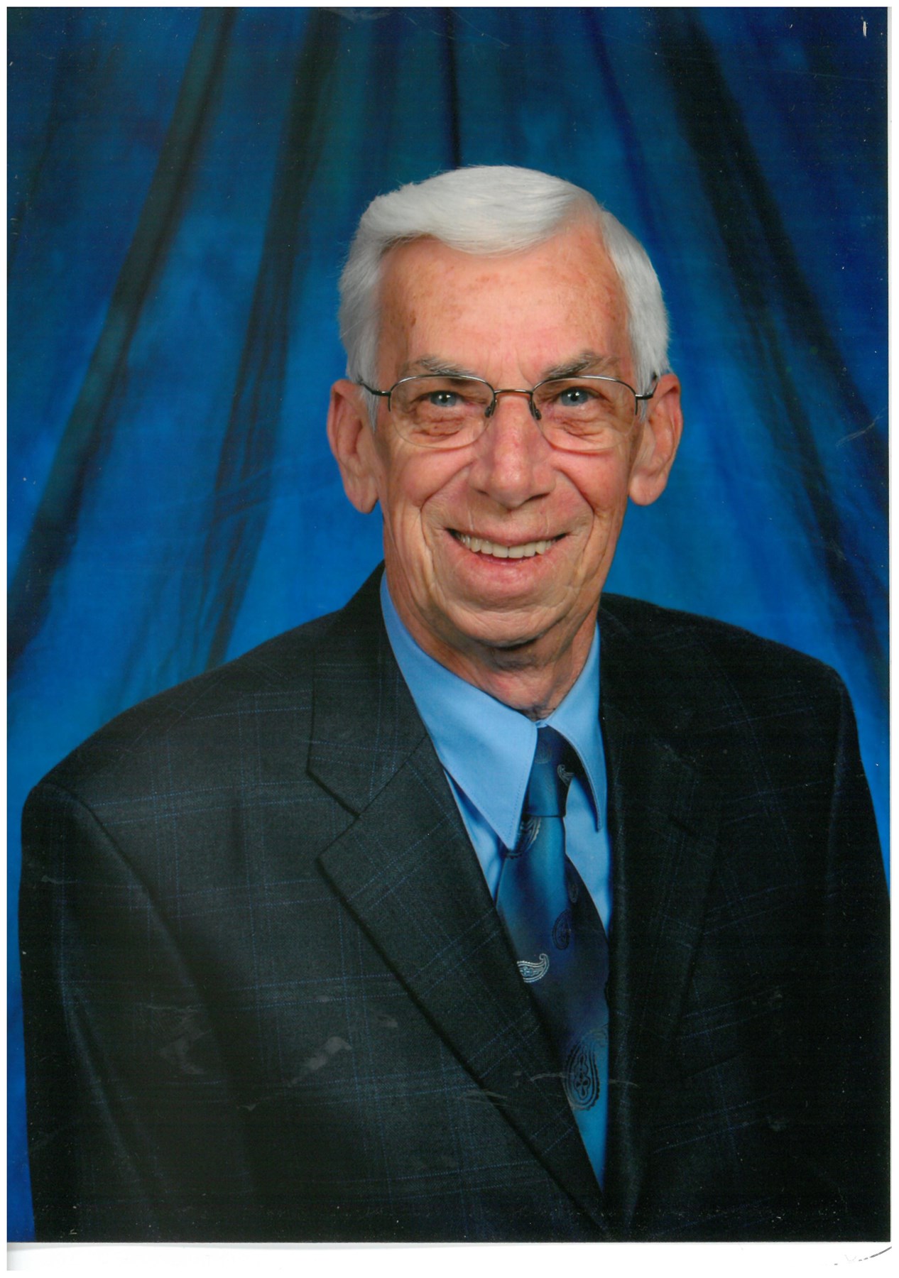 Frank H.L. MacLean Obituary Sydney, NS