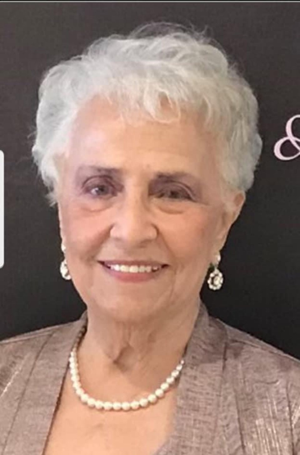 Obituary of Henrietta Collins