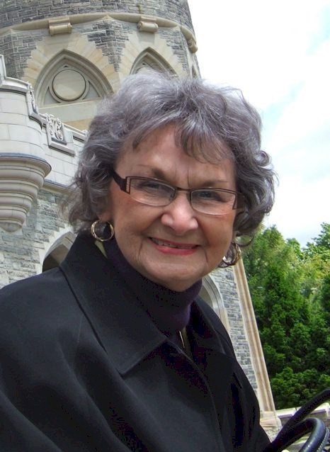 Obituary of Lois Roberta Robinson