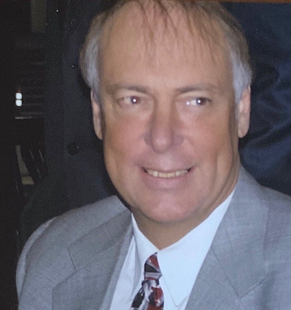Obituary of Robert Clarence Kuhnert