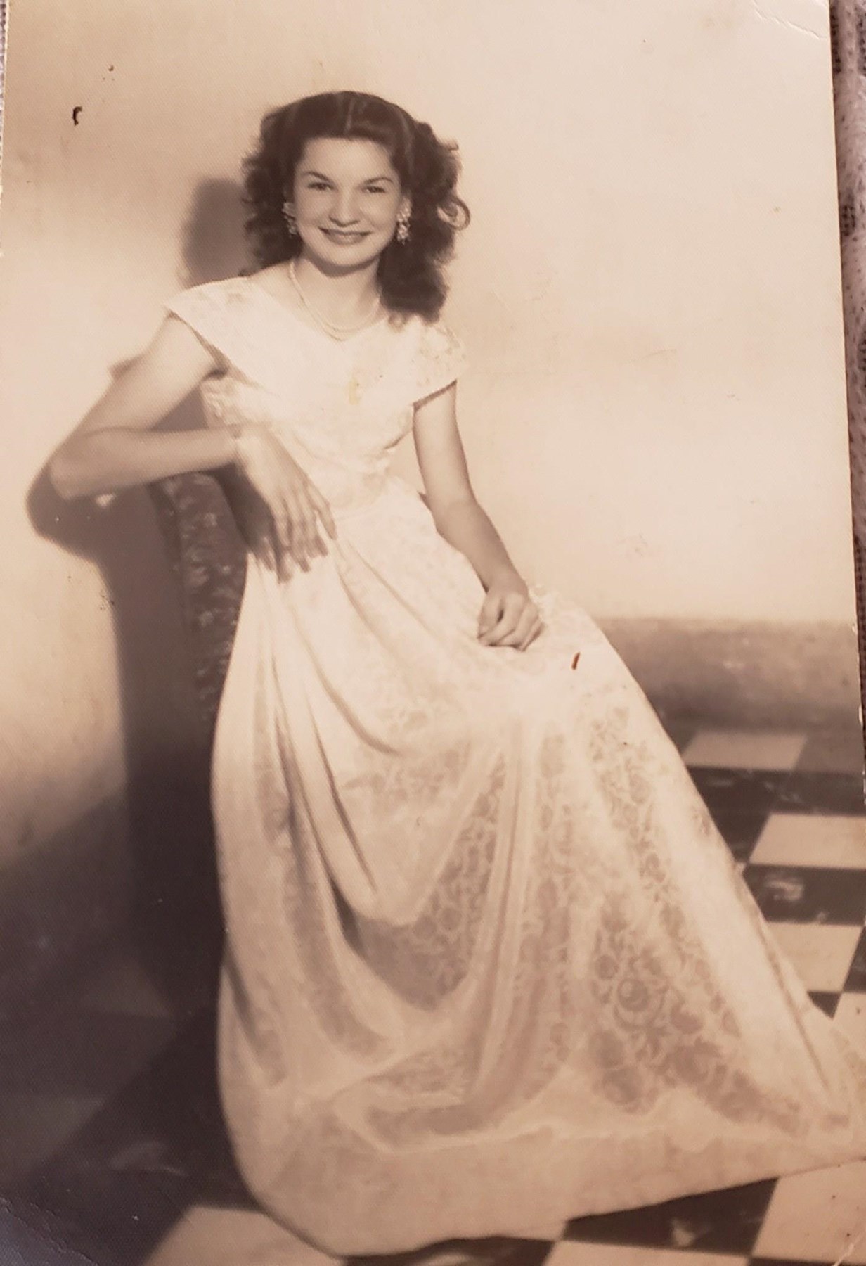 Obituary of Clara De los Santos