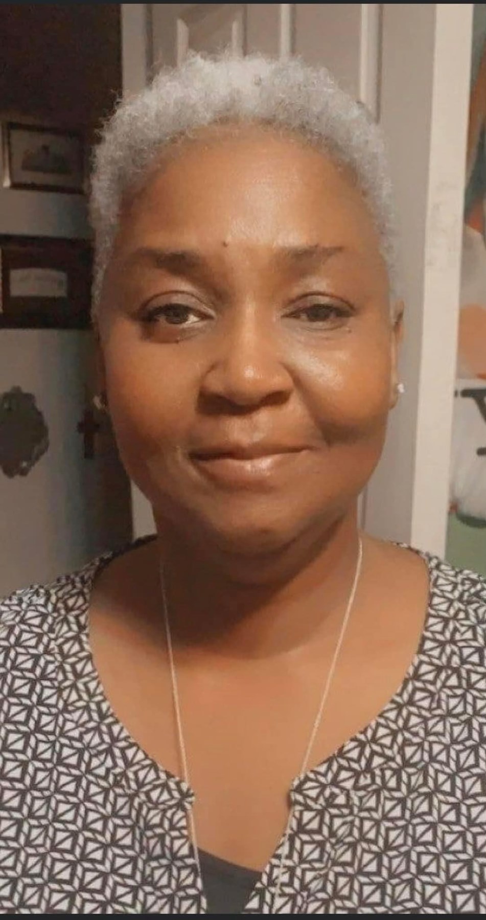 Obituary of Linda Denise Perry