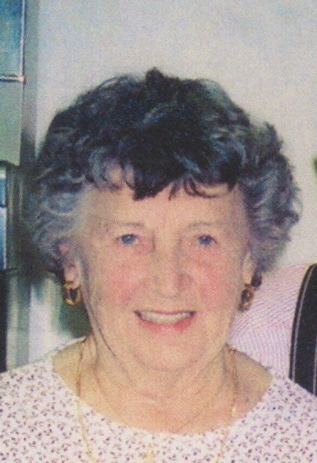 Obituary of Helen Pearl Hampton