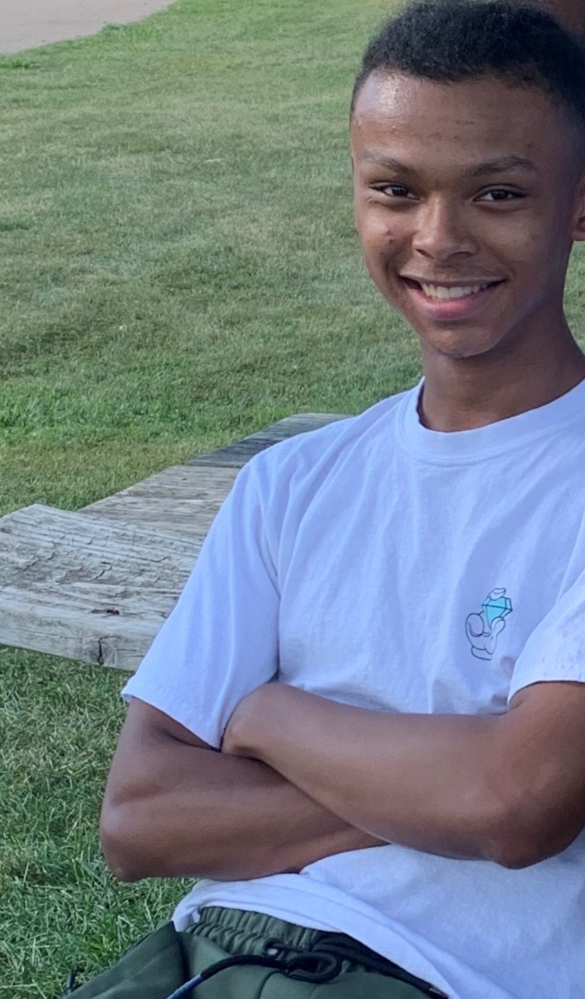 Obituary of Armond Damone Pernell