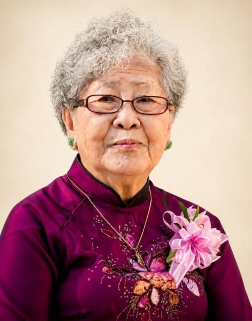 Obituary of Cuu Thi Ho
