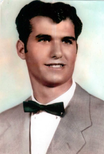 Obituary of Fernando Tavares Oliveira