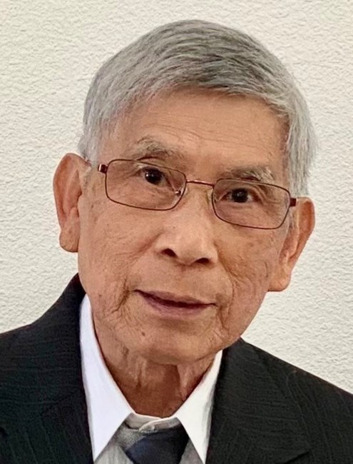 Obituary of Túc Huy Mai
