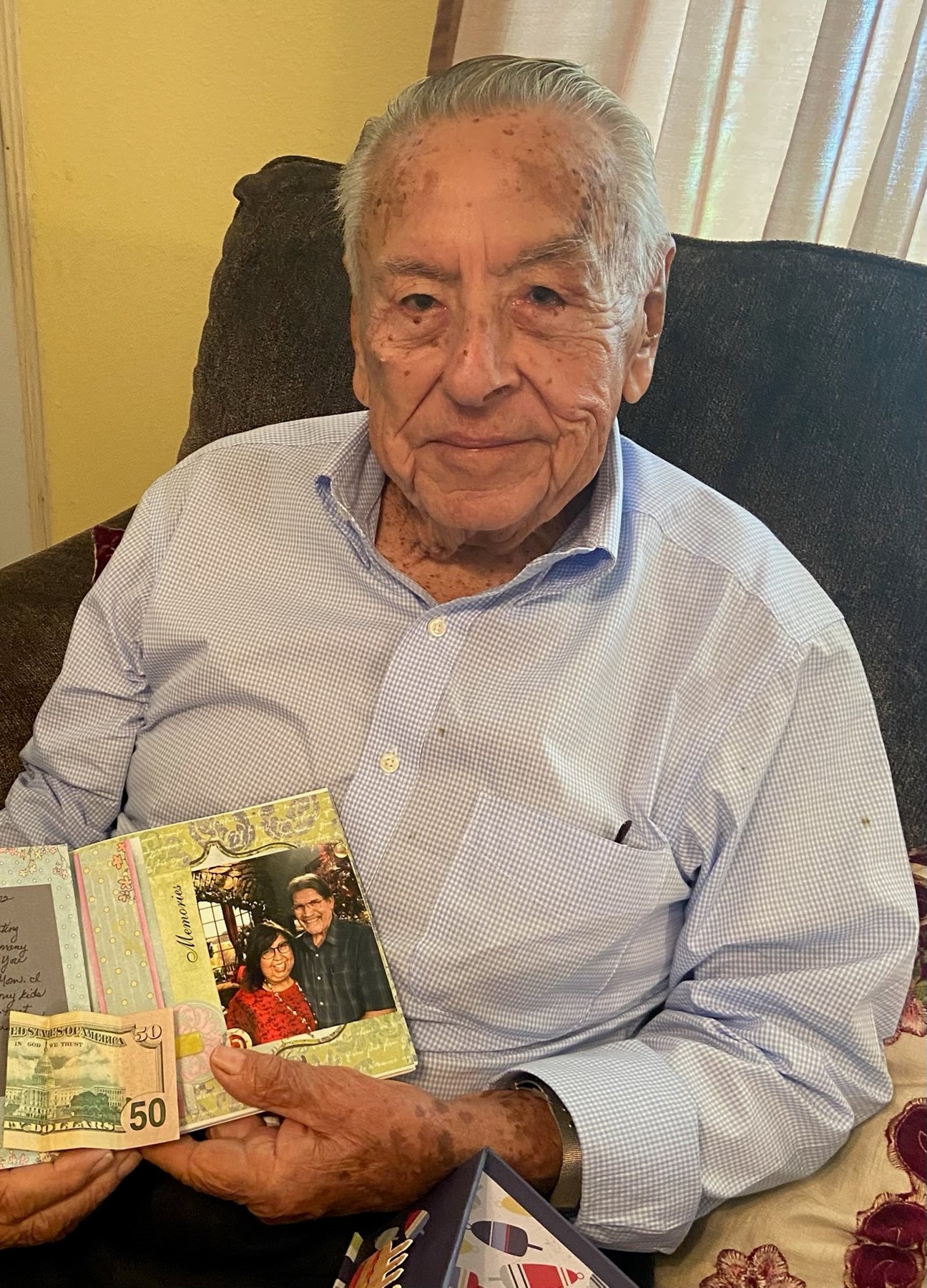 Obituary of Mario Bernardo Flores