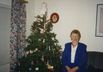 Obituary of Anna E. Monas