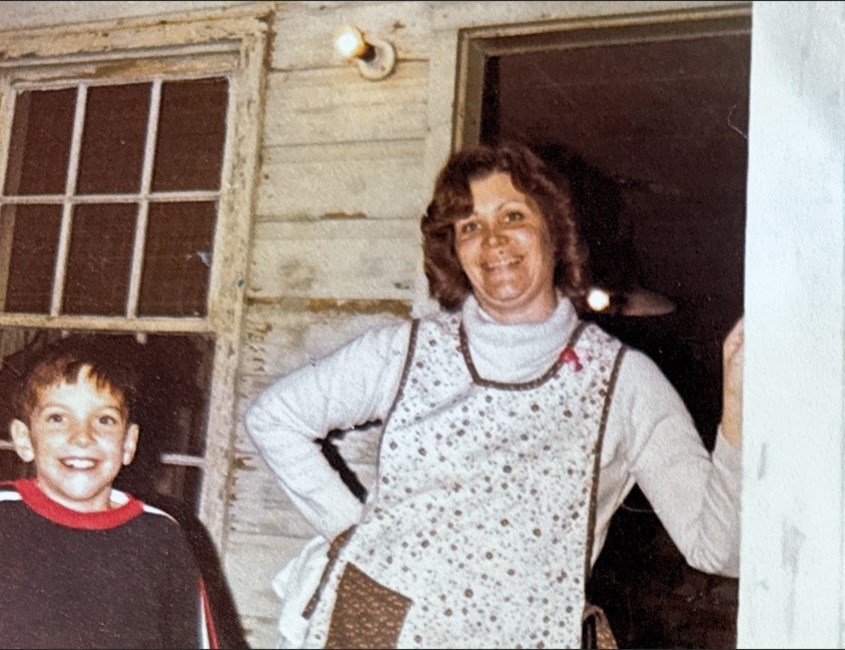 Obituary of Linda Vivian Derrico