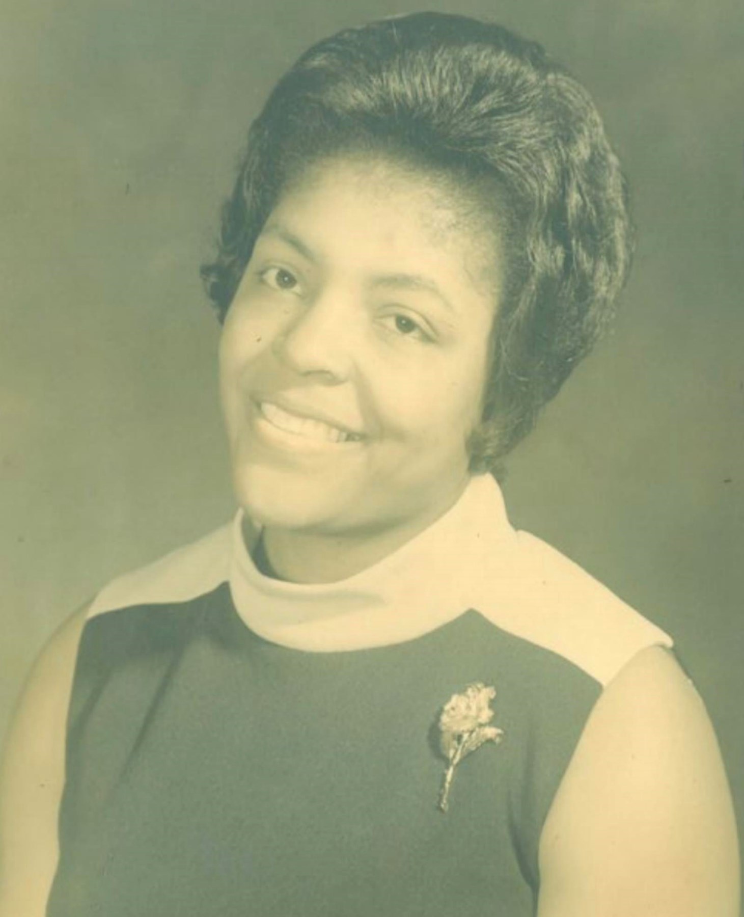 Obituario de Mary Helen Hogan