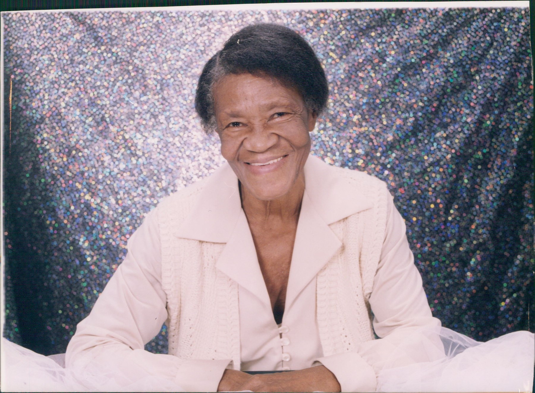 Obituary of Myrtle May Taylor