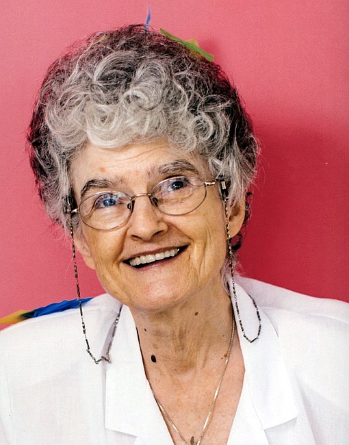 Obituary of Harriet Valerie Small