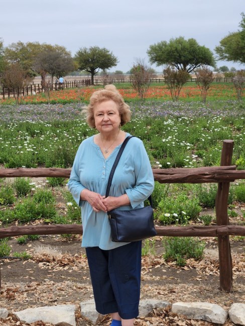 Obituary of Gloria Hein Guadiana