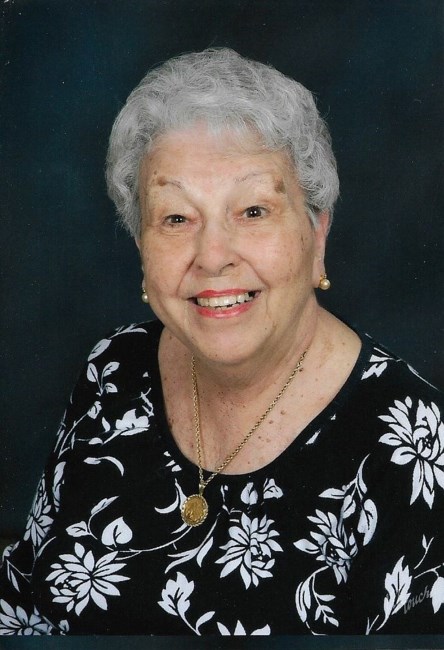 Obituary of Vivian A Davis