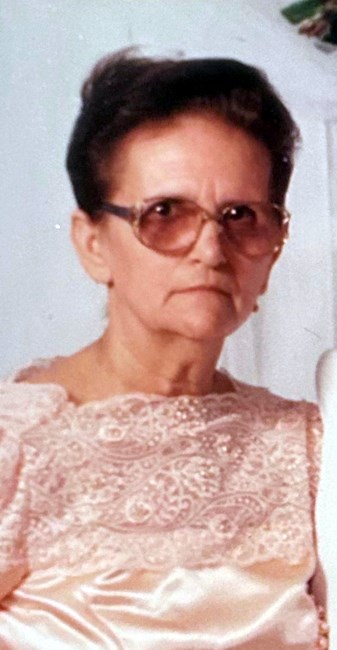 Obituary of Minerva Tañón Román