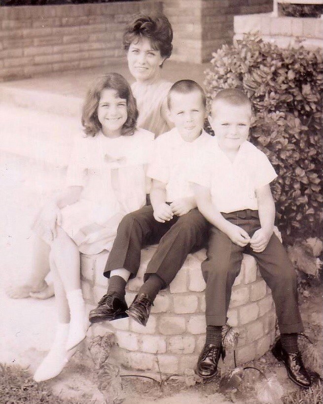 Obituary of Annette Lomax Mann