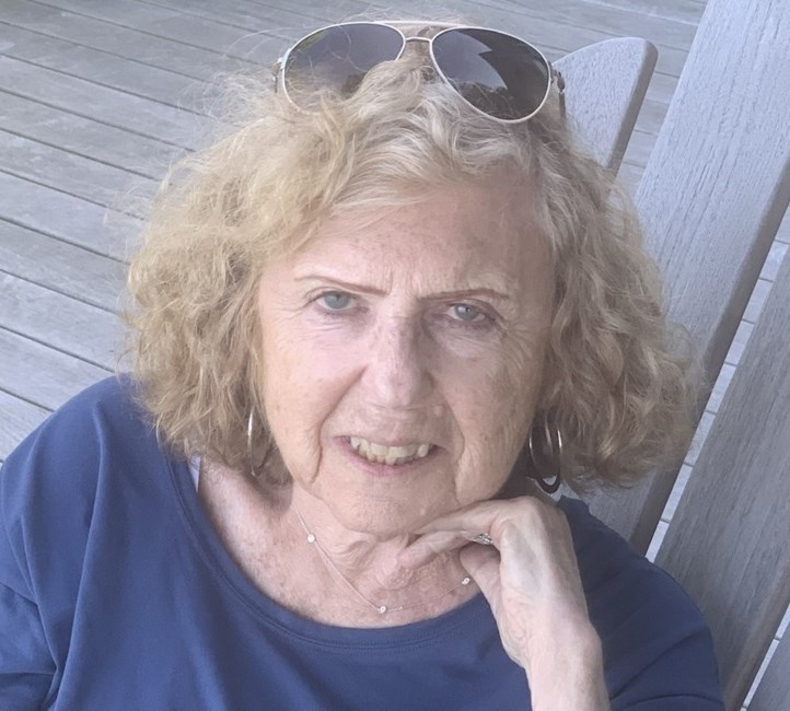 Obituario de Elaine Cohen