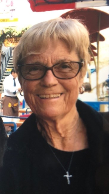 Obituary of Mary Elizabeth Hanks