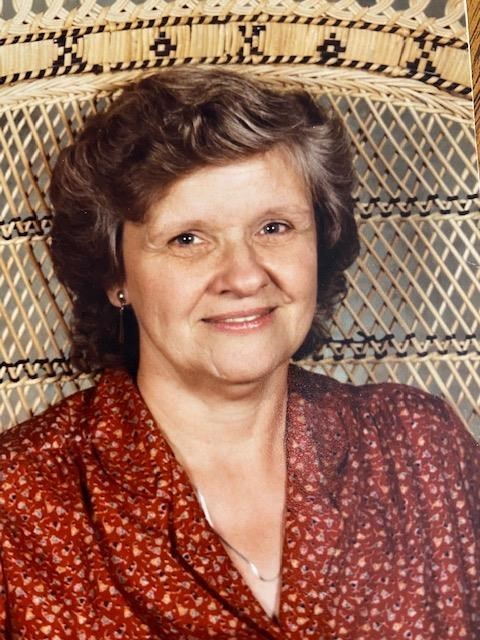 Obituary of Mary Ellen Mangold