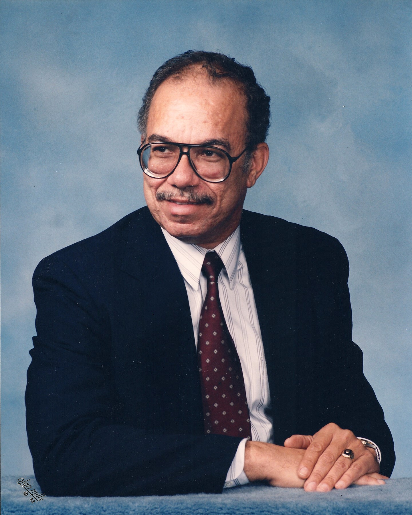 Obituary of Laurence W Arnold