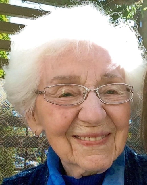 Obituary of Joan Phyllis Rhead