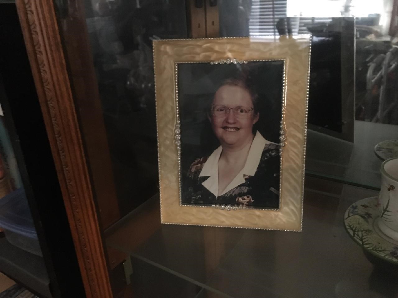 Obituary of Terri Lynne (Hays) Clark