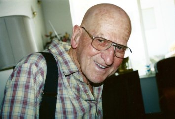 Obituary of Harold "Hank" James White