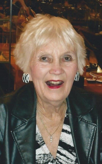 Obituario de Lois M. Pennell Baldwin