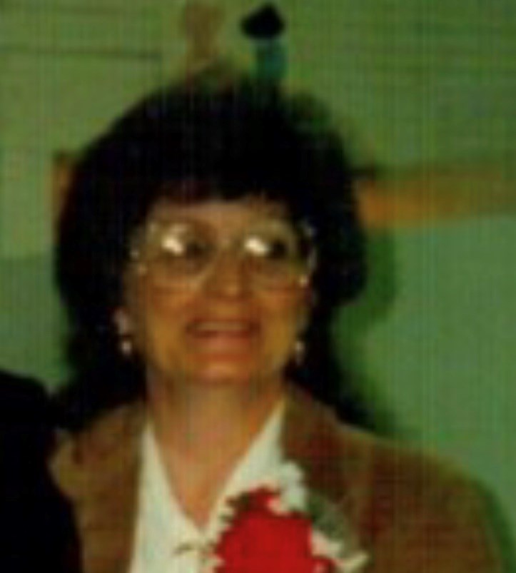 Obituary of Linda Shires