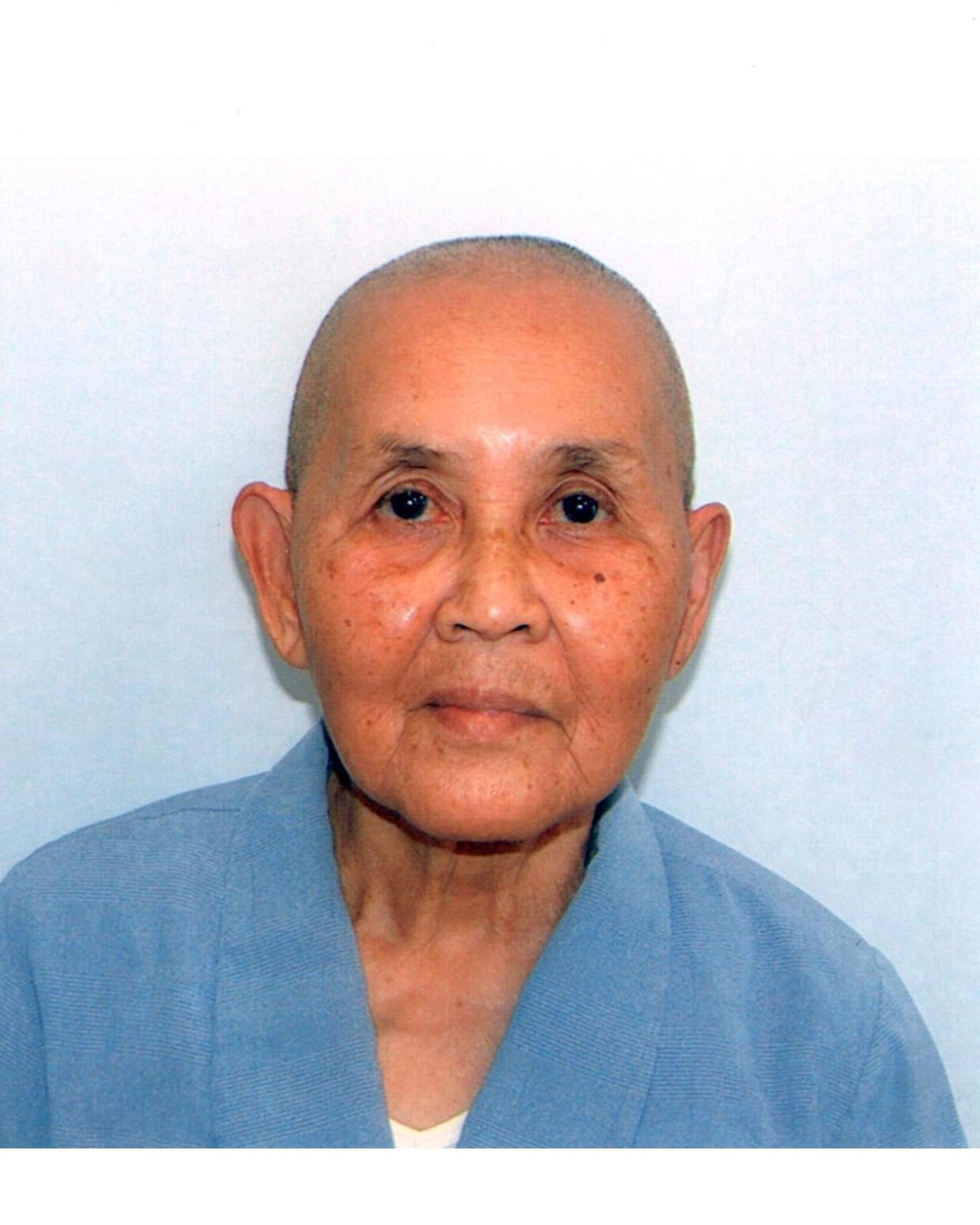 Obituary of Hy Thi Ly