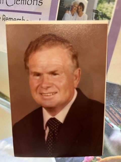 Obituary of Walter K. Snell