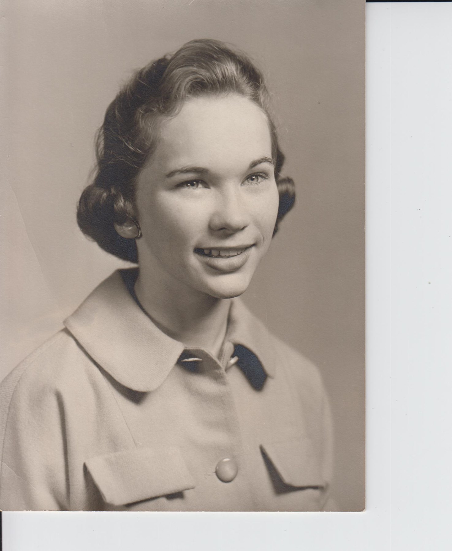 Obituary of Helen Frances Bartlett