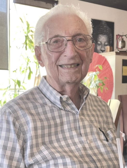 Obituary of Paul J. Mulleé