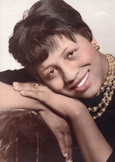 Obituary of Barbara Jean Singleton