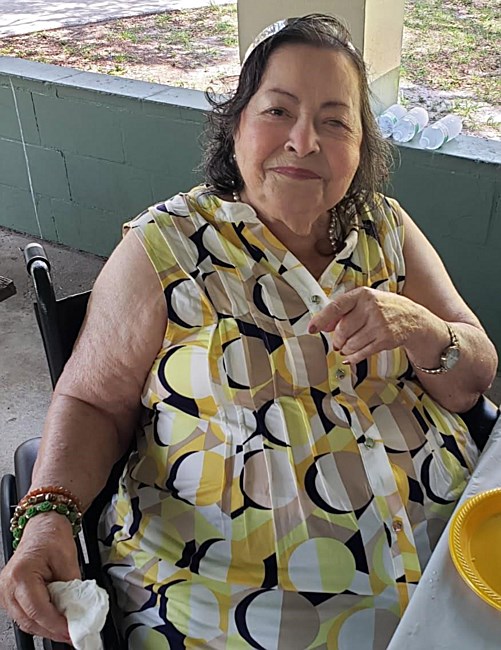 Obituario de Mercedes A Broche