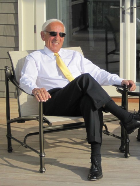 Obituary of Peter Angelakis