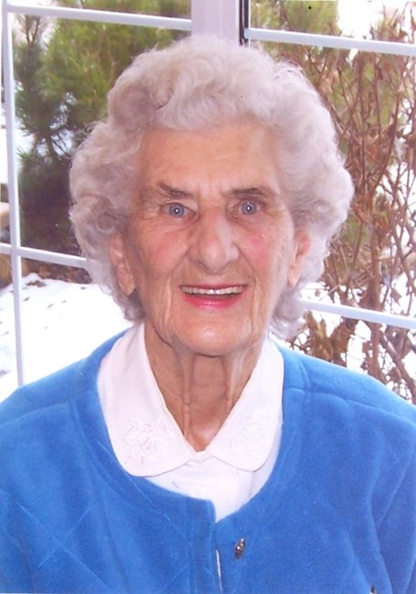Obituary of Phyllis Louisa Mary Umpton-Poynter Heasman