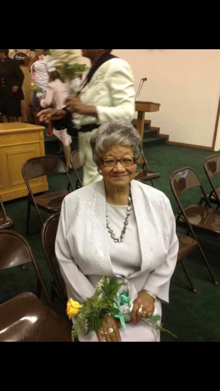 Obituary of Shirley W. Webb