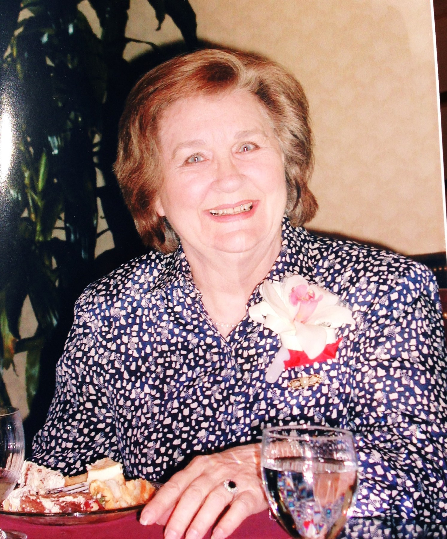 Obituary of Evelyn W Mobley