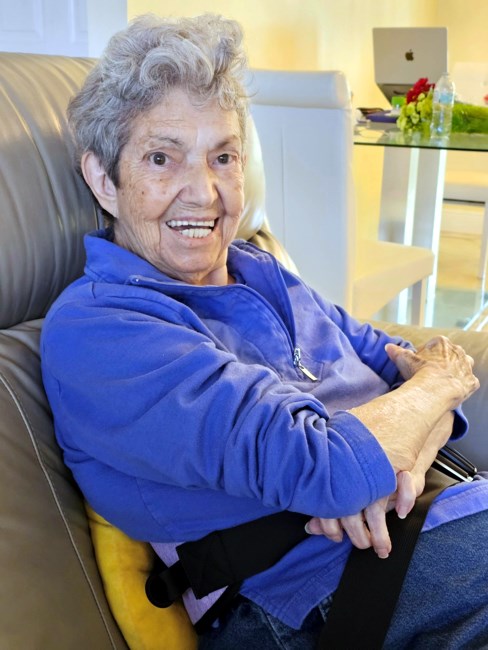 Obituary of Emma Quiros