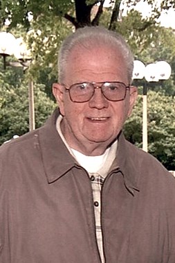 Obituary of Albert Elmer Davis Jr.