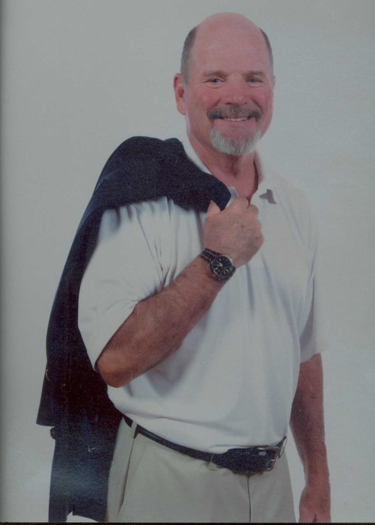 Obituary of Robert Myers