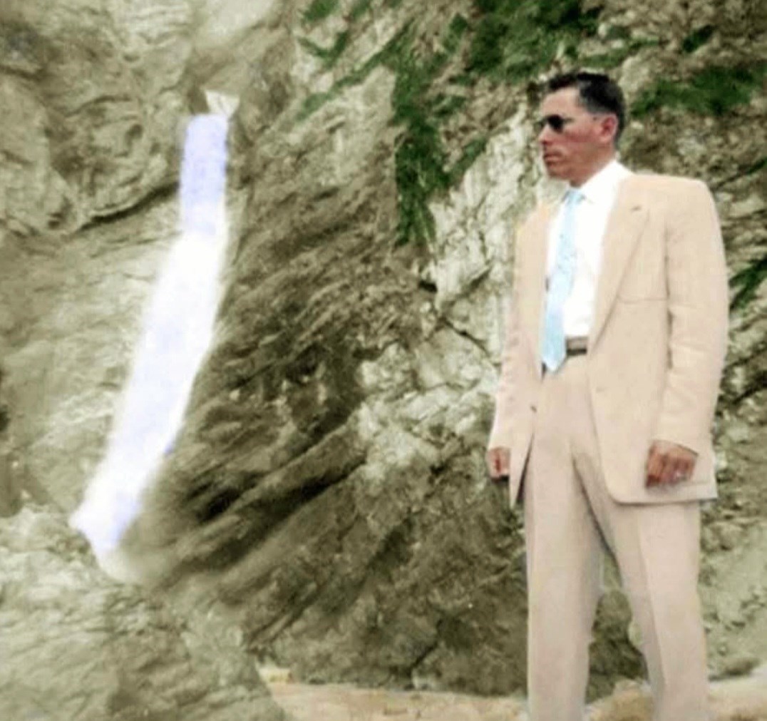 Obituary of Juan Antonio Farias Jr.