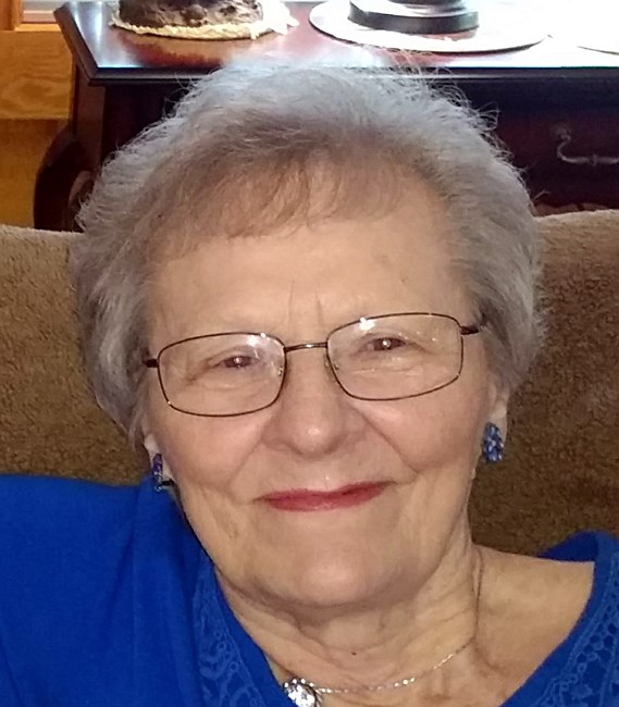 Obituary of Emilee (Hinds) Cochran Lamb