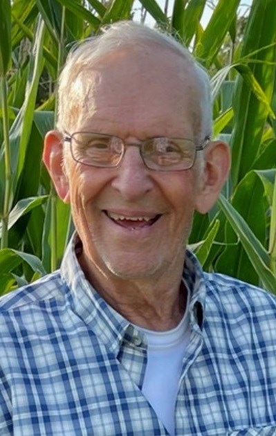 Obituary of Lynn E. "Buzz" Robrock