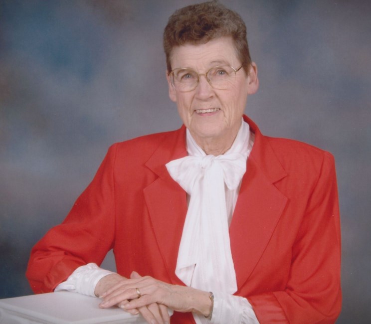 Obituary of Dorothy Lusk Tarwarter Lynch