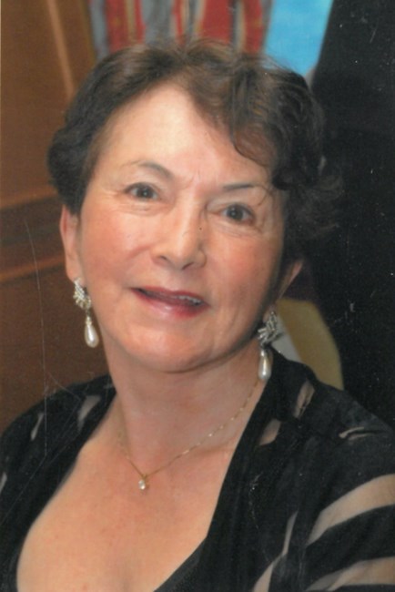 Obituary of Urania Gomez Navia Kistenmacher