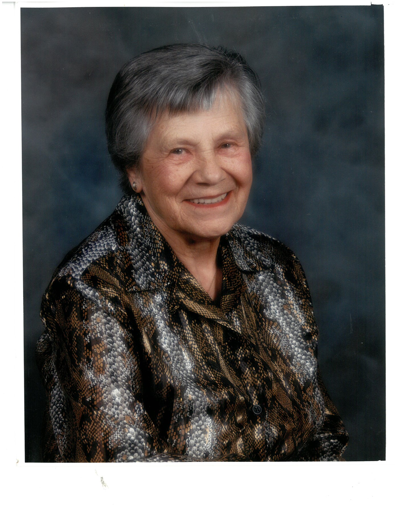 Obituary of Hilda Fender