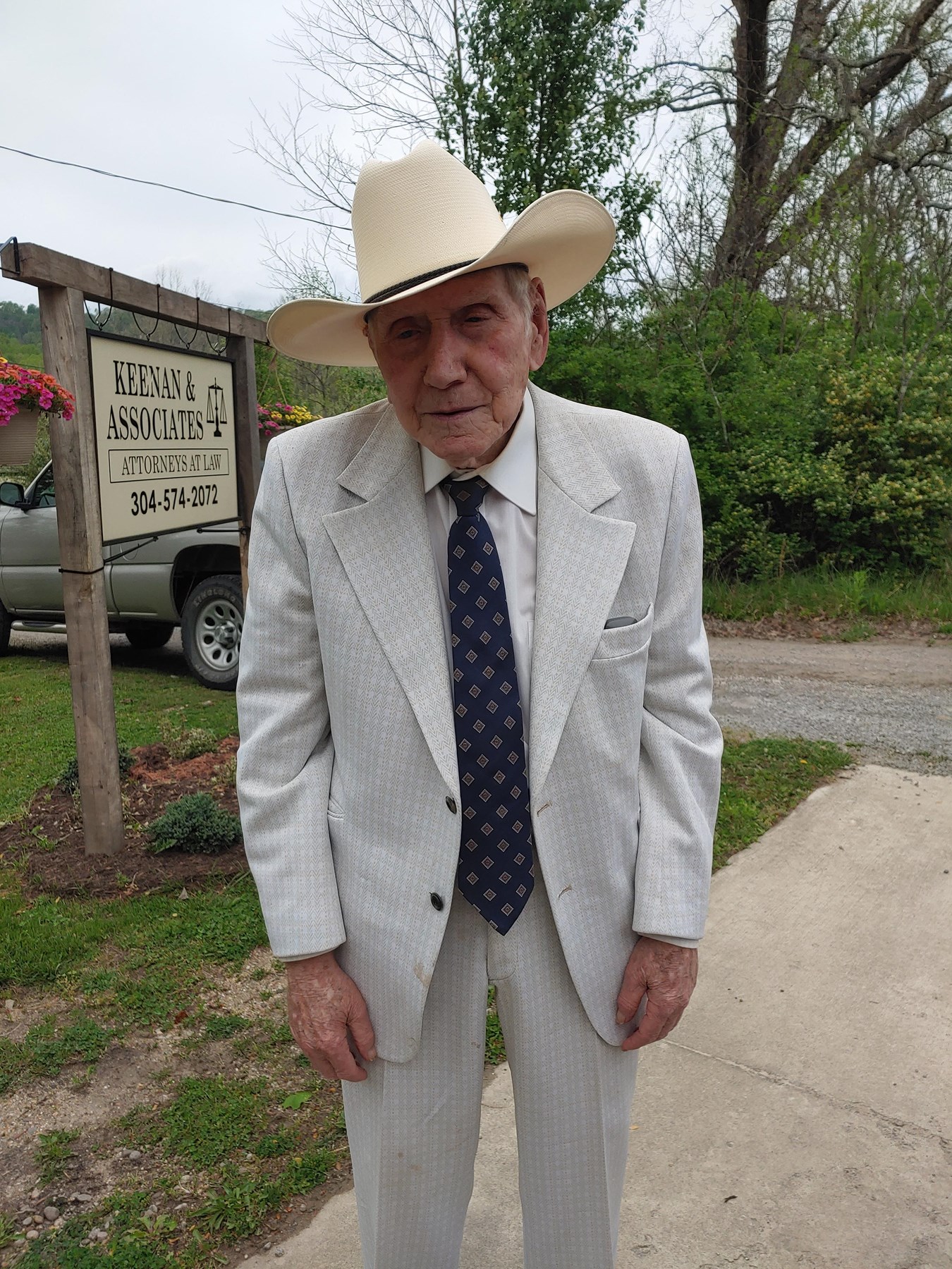 Obituary of Homer Thornton Hundley